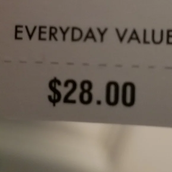 🍀 New Directions Curvy Tee Shirt - Picture 6 of 6